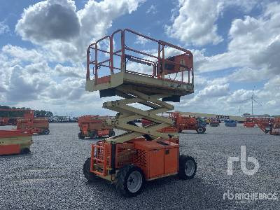 JLG 260MRT Diesel - Terénny vozík: obrázok 3 JLG 260MRT Diesel - Terénny vozík: obrázok 3