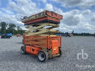 JLG 4069LE Electric - Samohybná plošiny: obrázok 4 JLG 4069LE Electric - Samohybná plošiny: obrázok 4