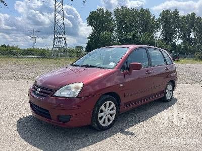 SUZUKI LIANA - Automobil: obrázok 1 SUZUKI LIANA - Automobil: obrázok 1