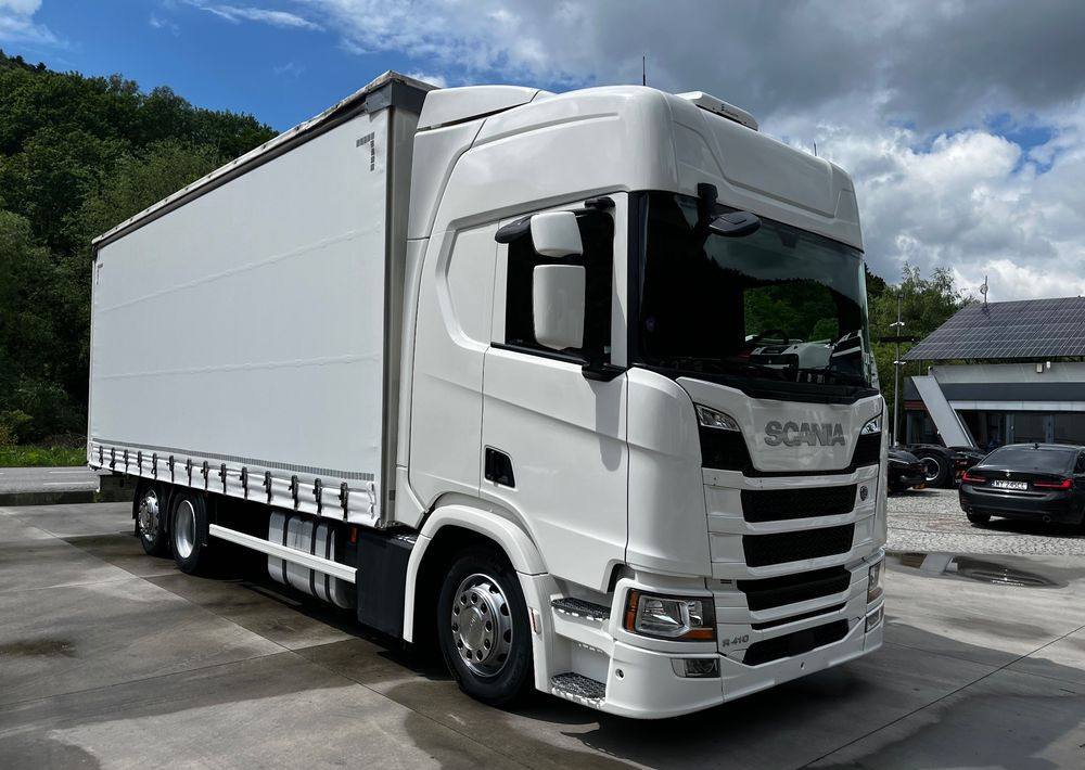 Scania R410 // 2018 Rok 6x2 // Retarder // Automat // Led // Navi // 77 // - Plachtové nákladné vozidlo: obrázok 3 Scania R410 // 2018 Rok 6x2 // Retarder // Automat // Led // Navi // 77 // - Plachtové nákladné vozidlo: obrázok 3