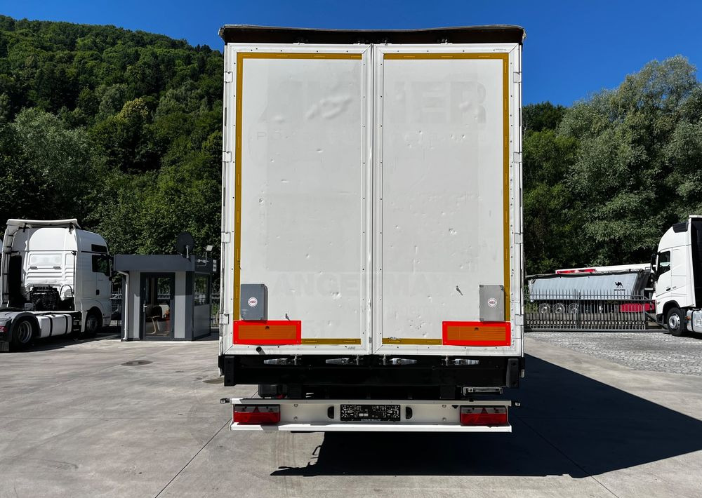 Schwarzmuller Firanka Standard // 2017 Rok // Podwójna podłoga // - Plachtový náves: obrázok 2 Schwarzmuller Firanka Standard // 2017 Rok // Podwójna podłoga // - Plachtový náves: obrázok 2