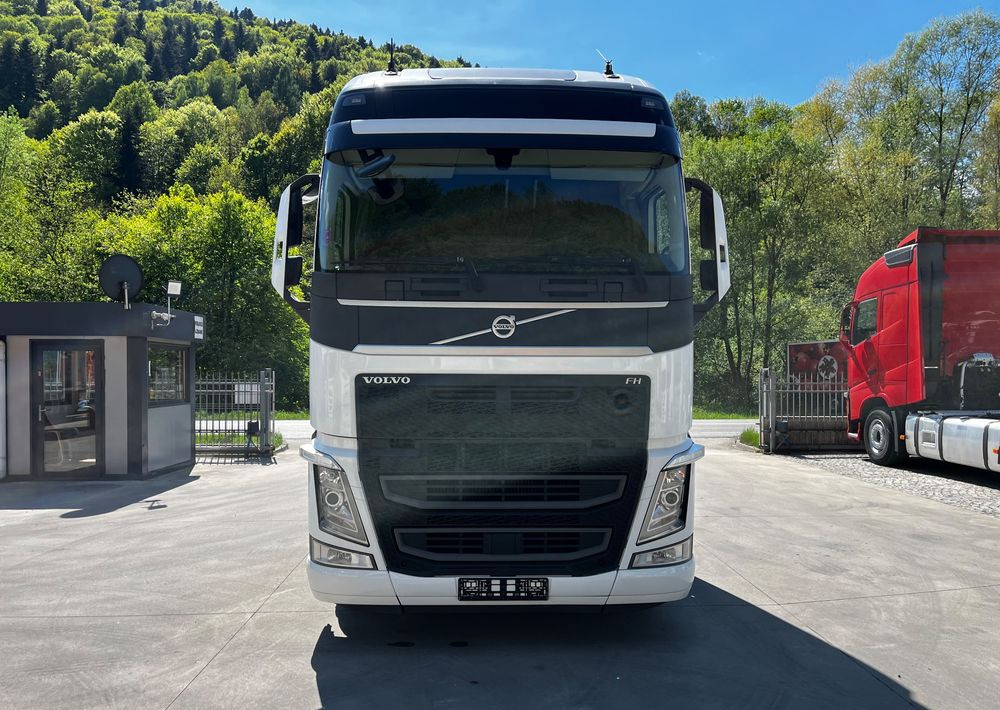Volvo FH 500 // Globe XL // Xenon // Radary // Duże zbiorniki // Z ruchu międzynarodowego // - Ťahač: obrázok 2 Volvo FH 500 // Globe XL // Xenon // Radary // Duże zbiorniki // Z ruchu międzynarodowego // - Ťahač: obrázok 2