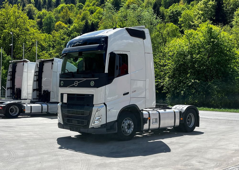 Volvo FH 500 // Zamiana na starszy // Silnik Euro 6 nie Isave // Parkclima // XL // Radary // Duże zbiorniki // Gwarancja // - Ťahač: obrázok 2 Volvo FH 500 // Zamiana na starszy // Silnik Euro 6 nie Isave // Parkclima // XL // Radary // Duże zbiorniki // Gwarancja // - Ťahač: obrázok 2
