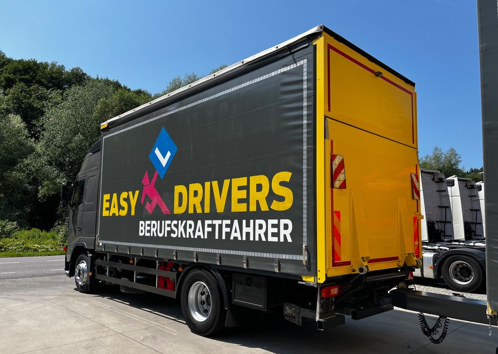 Volvo FH 420 4x2 // Zestaw + przyczepa Schwarzmuller // Jak Nowy // Niski przebieg // Automat // Idealny !!! - Plachtové nákladné vozidlo: obrázok 4 Volvo FH 420 4x2 // Zestaw + przyczepa Schwarzmuller // Jak Nowy // Niski przebieg // Automat // Idealny !!! - Plachtové nákladné vozidlo: obrázok 4