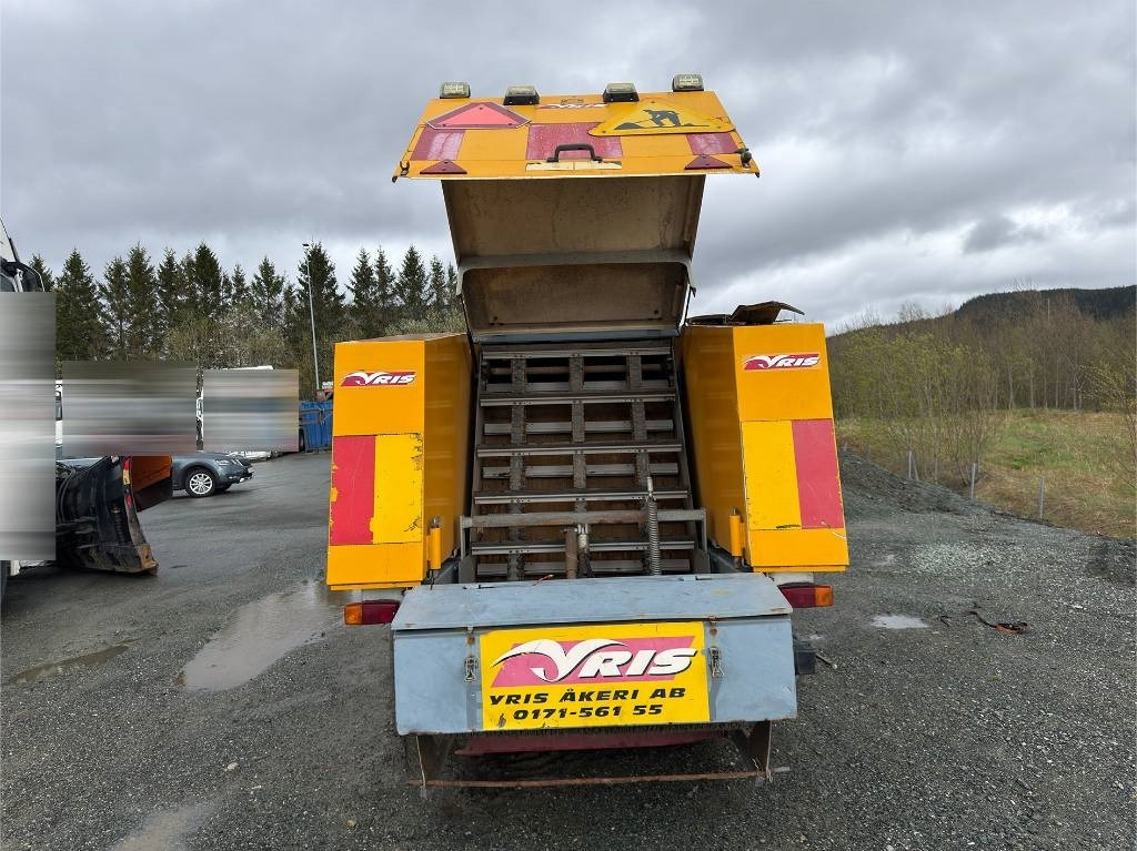 Broddway Combi feievogn - Zametacie vozidlo: obrázok 3 Broddway Combi feievogn - Zametacie vozidlo: obrázok 3