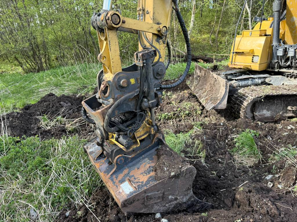 CAT 311 F LRR - Pásové rýpadlo: obrázok 3 CAT 311 F LRR - Pásové rýpadlo: obrázok 3