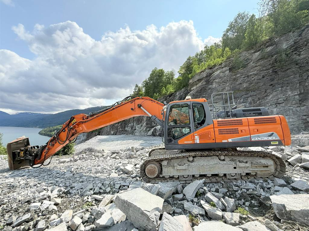 Doosan DX 300 LC-5 - Pásové rýpadlo: obrázok 3 Doosan DX 300 LC-5 - Pásové rýpadlo: obrázok 3