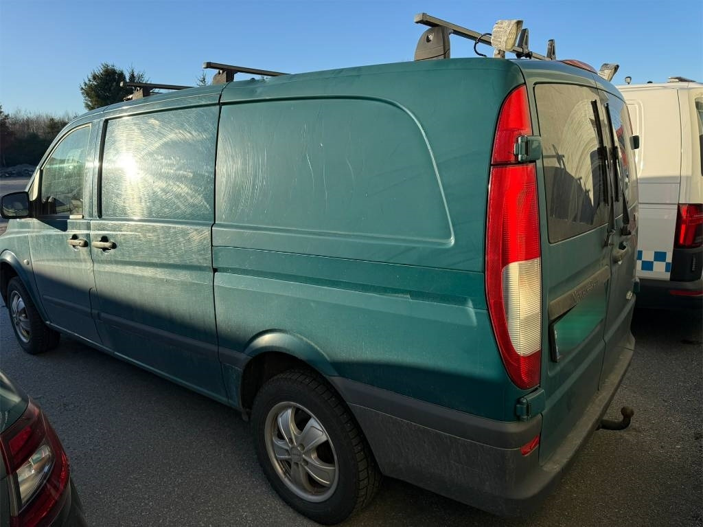 Mercedes-Benz Vito 116 CDI 4x4 - Malá dodávka: obrázok 4 Mercedes-Benz Vito 116 CDI 4x4 - Malá dodávka: obrázok 4