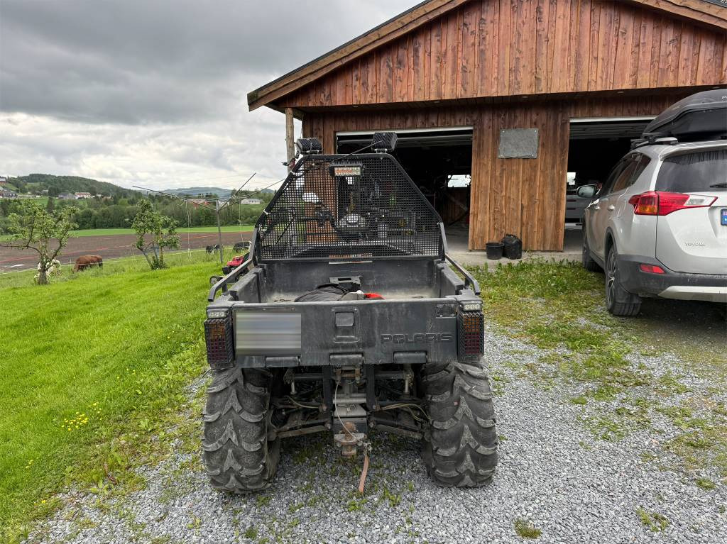 Polaris Sportsman 800 - ATV/ Štvorkolka: obrázok 4 Polaris Sportsman 800 - ATV/ Štvorkolka: obrázok 4
