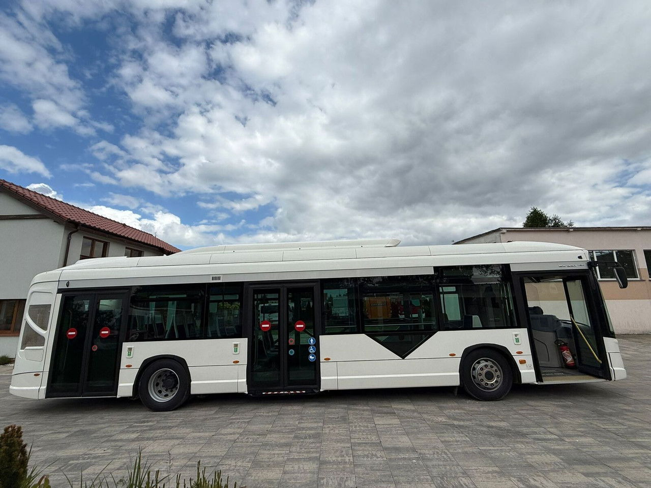 Diversen GX 337 HeuliezBus GX 337 - Mestský autobus: obrázok 4 Diversen GX 337 HeuliezBus GX 337 - Mestský autobus: obrázok 4