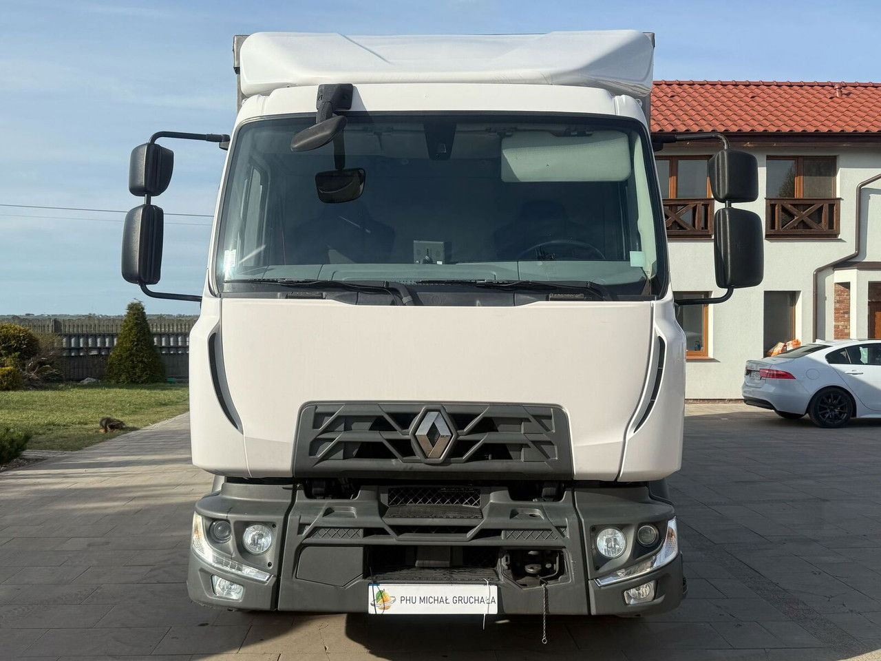 Renault D12 - Plachtové nákladné vozidlo: obrázok 2 Renault D12 - Plachtové nákladné vozidlo: obrázok 2