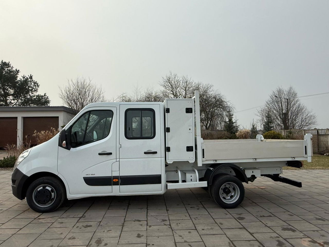 Renault Master - Dodávka valník: obrázok 5 Renault Master - Dodávka valník: obrázok 5