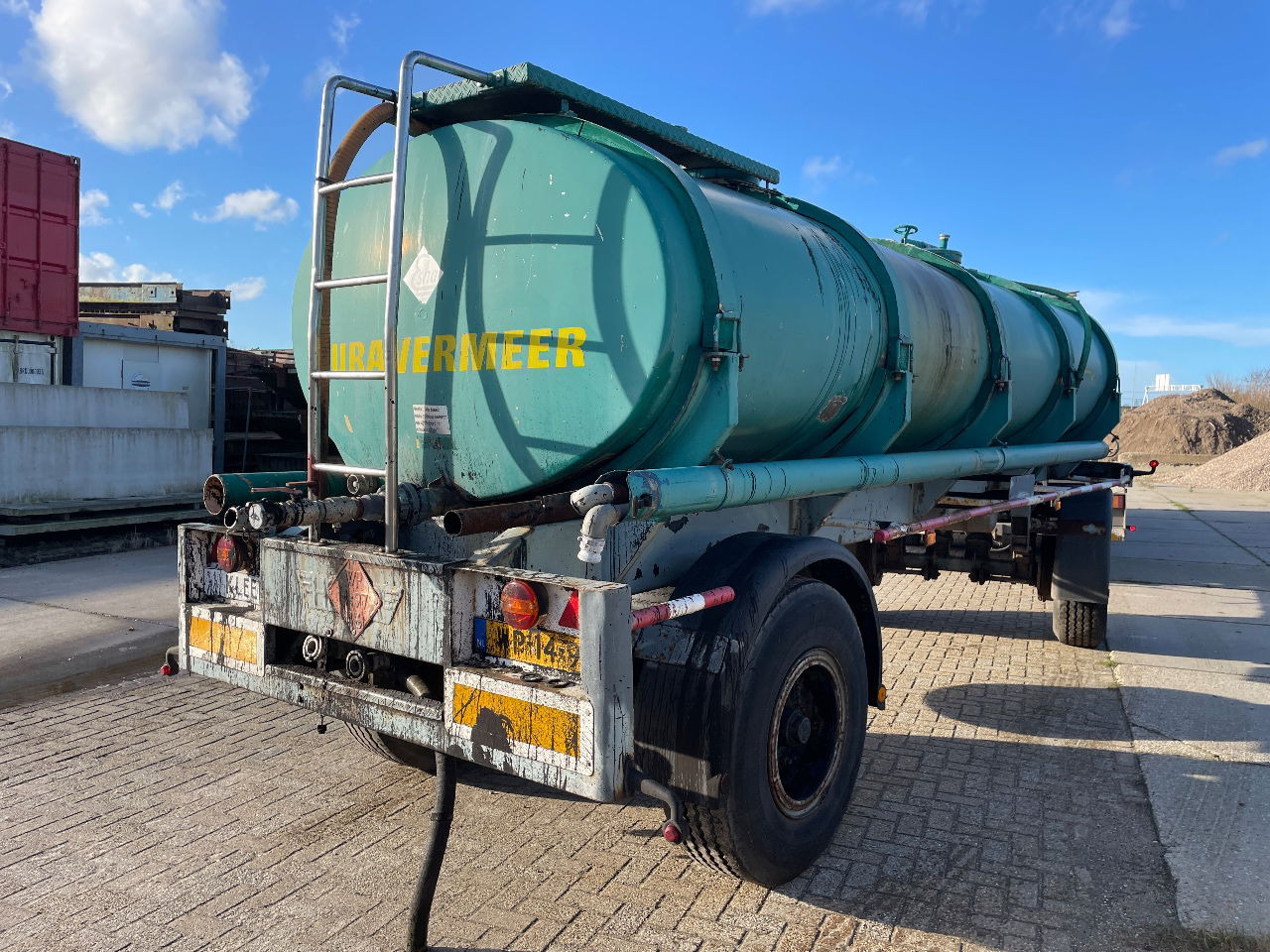 Burg Bitumen tank inox 14.000L - Cisternový príves: obrázok 3 Burg Bitumen tank inox 14.000L - Cisternový príves: obrázok 3
