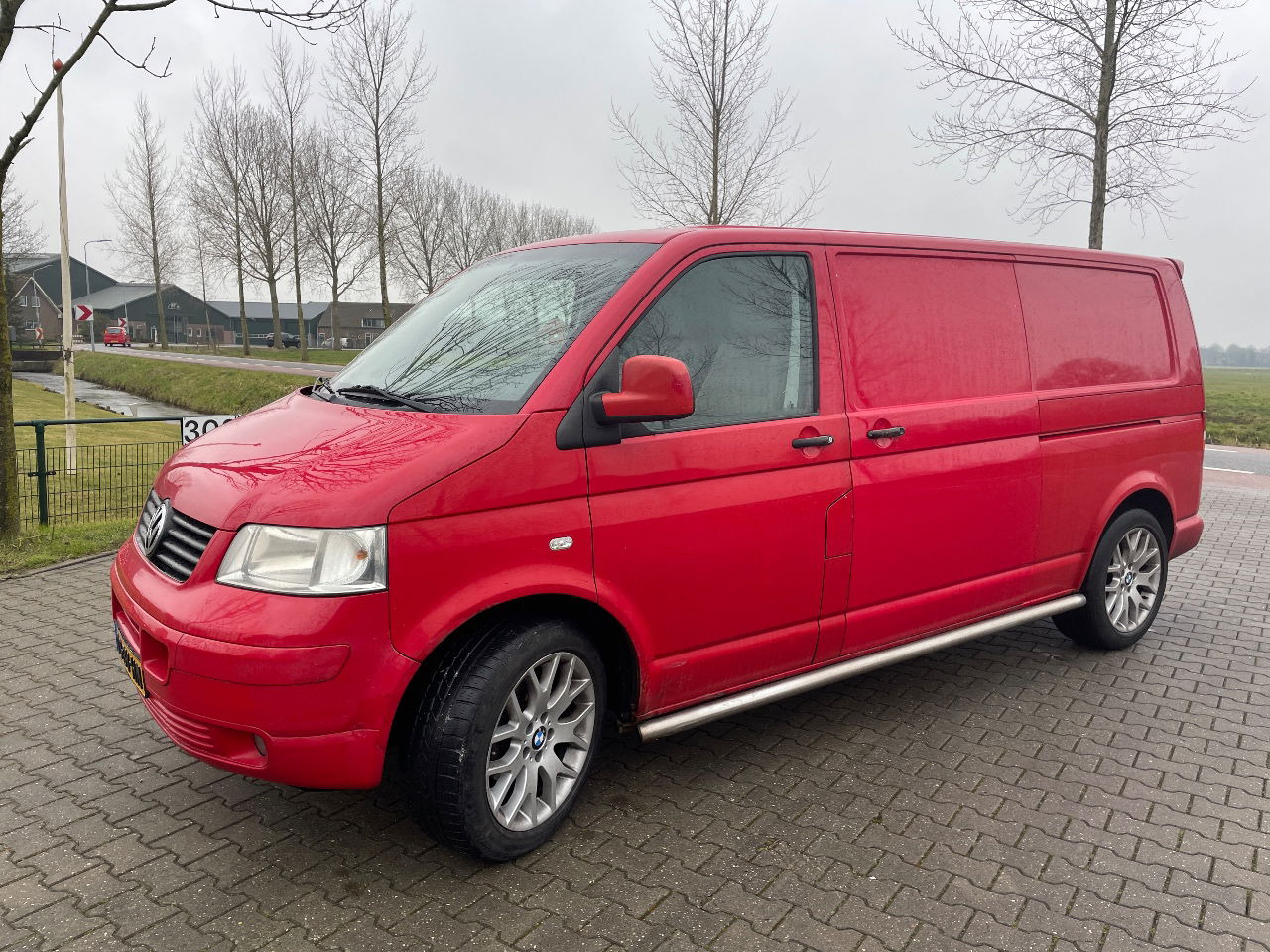 Volkswagen Transporter t5 2.5 L2 dubbele schuifdeur - Malá dodávka: obrázok 2 Volkswagen Transporter t5 2.5 L2 dubbele schuifdeur - Malá dodávka: obrázok 2