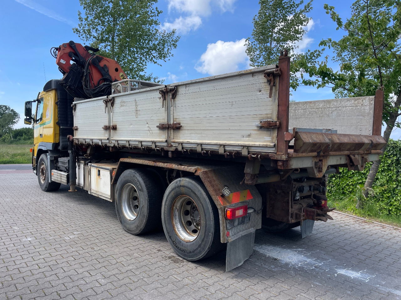 Volvo FM 12.380 .380 with Palfinger PK27000 with jib and tipper box - Sklápač, Auto s hydraulickou rukou: obrázok 3 Volvo FM 12.380 .380 with Palfinger PK27000 with jib and tipper box - Sklápač, Auto s hydraulickou rukou: obrázok 3