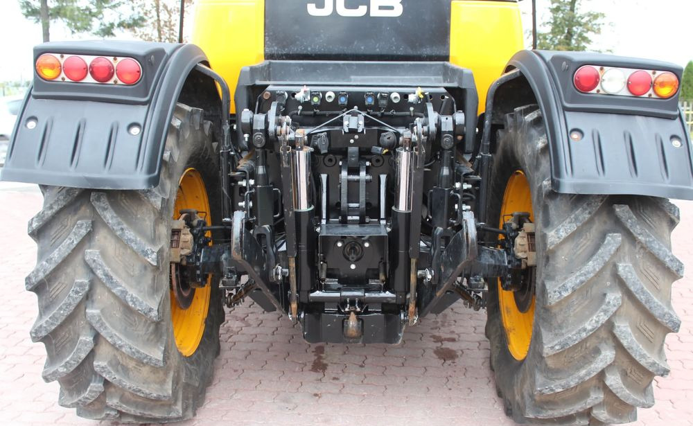 JCB Fastrac 3230 Xtra - Traktor: obrázok 5 JCB Fastrac 3230 Xtra - Traktor: obrázok 5