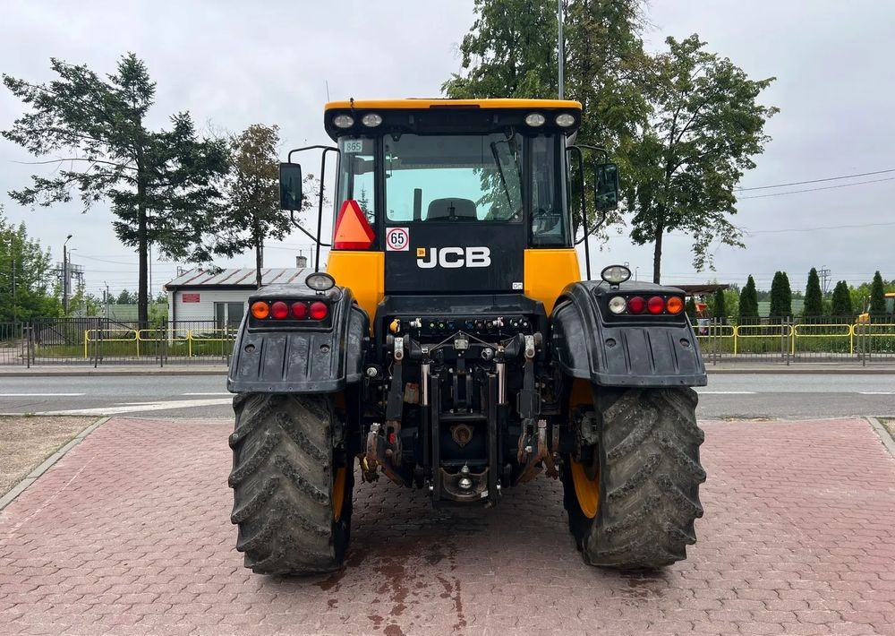 JCB Fastrac 3230 Xtra - Traktor: obrázok 4 JCB Fastrac 3230 Xtra - Traktor: obrázok 4