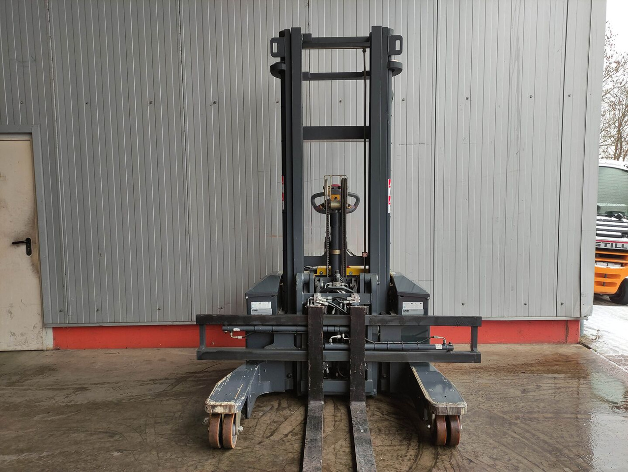 Combilift Combi WR4 / 4-Wege - Stohovač: obrázok 3 Combilift Combi WR4 / 4-Wege - Stohovač: obrázok 3