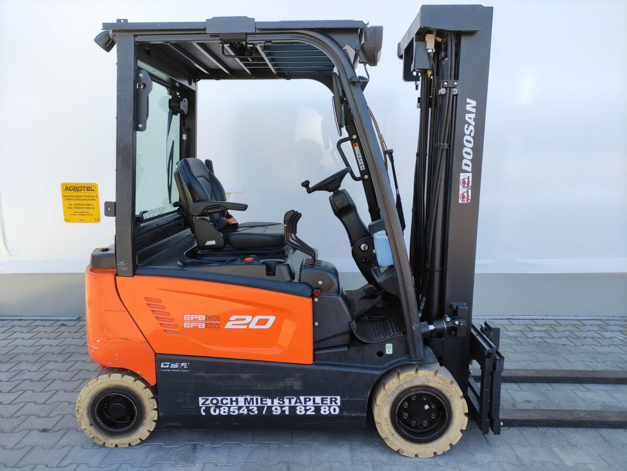 Doosan B20X-7 (Plus) - Elektrický vysokozdvižný vozík: obrázok 2 Doosan B20X-7 (Plus) - Elektrický vysokozdvižný vozík: obrázok 2