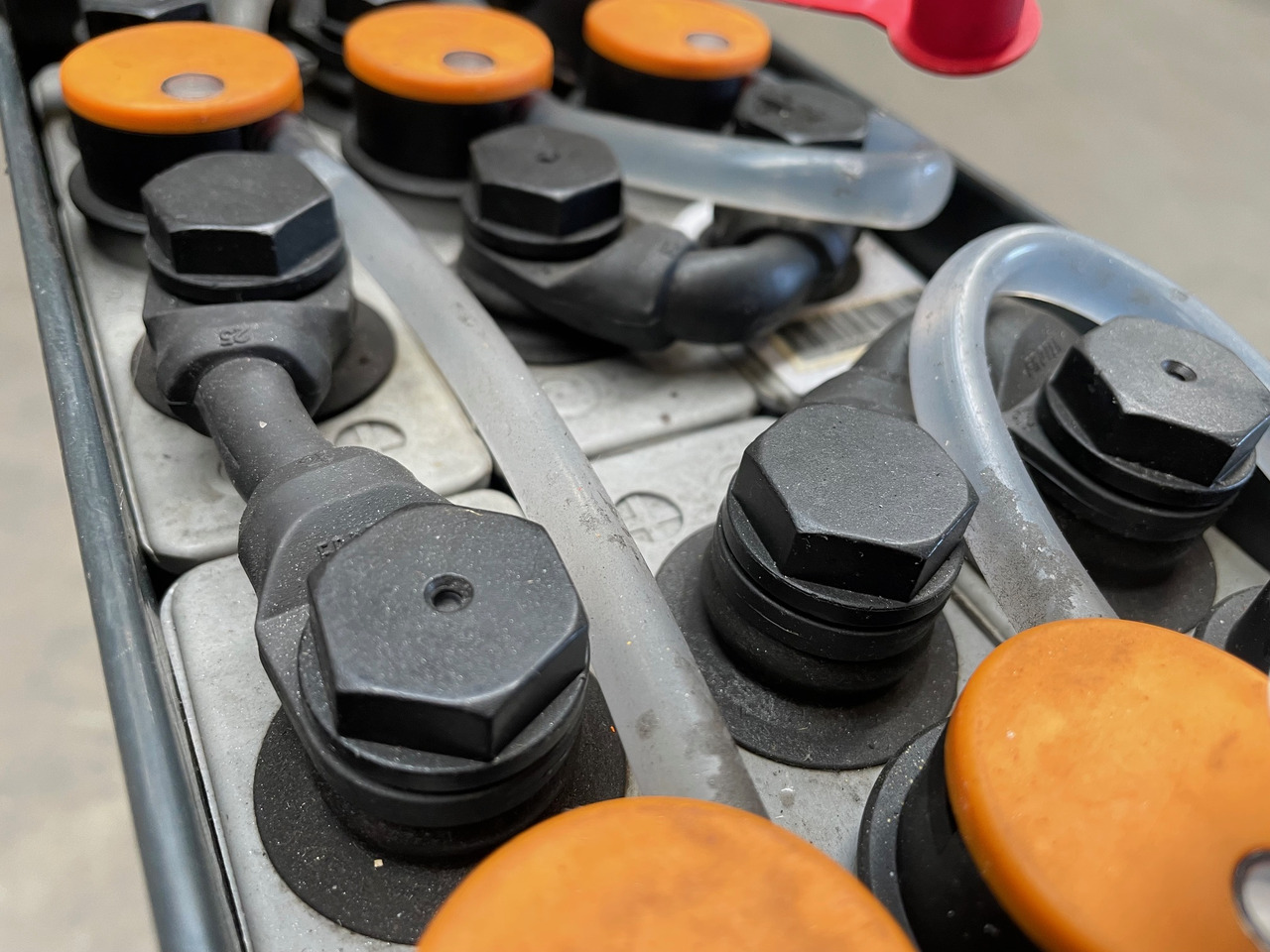 Exide 24 Volt I 2EPzB 200 - Akumulátor pre Manipulačná technika: obrázok 3 Exide 24 Volt I 2EPzB 200 - Akumulátor pre Manipulačná technika: obrázok 3