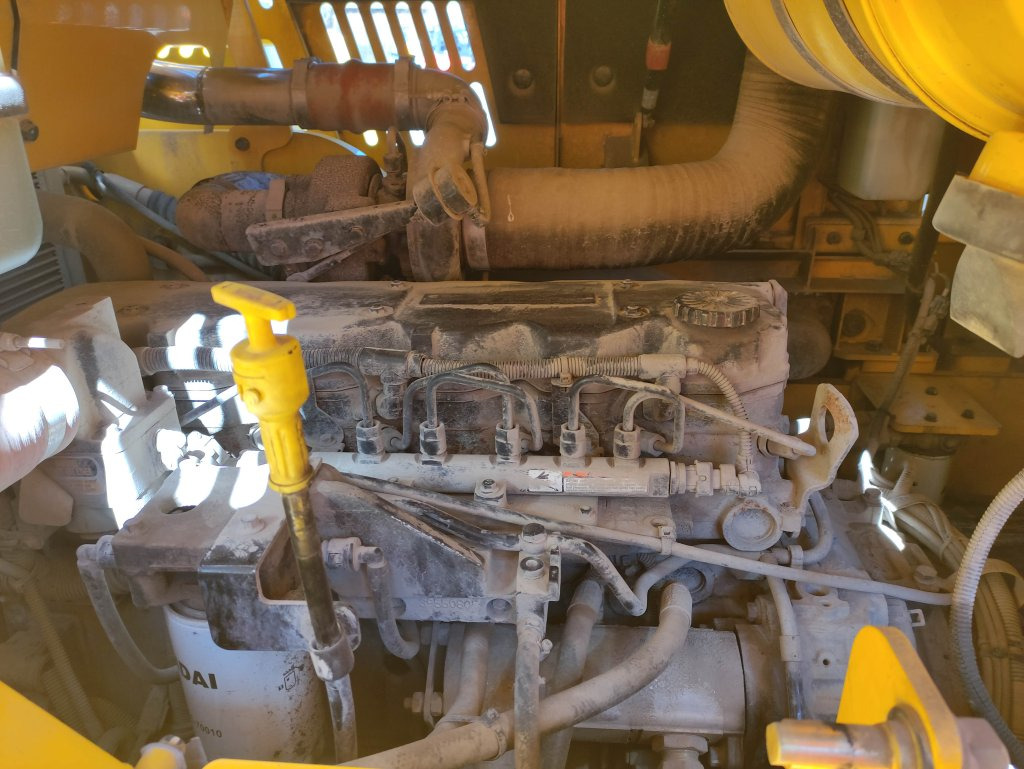 Hyundai 160D-7E - Prekladač kontajnerov: obrázok 2 Hyundai 160D-7E - Prekladač kontajnerov: obrázok 2