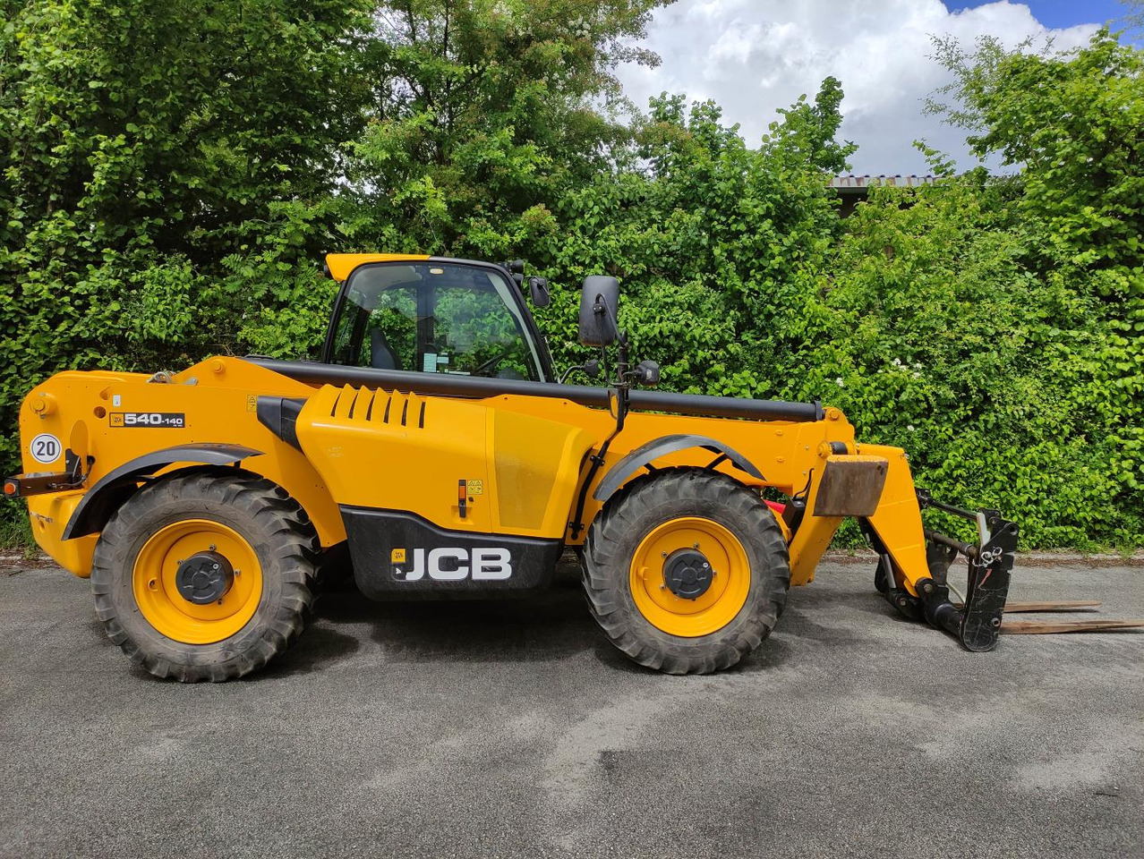 JCB 540V140 Hi Viz - Teleskopický nakladač: obrázok 2 JCB 540V140 Hi Viz - Teleskopický nakladač: obrázok 2