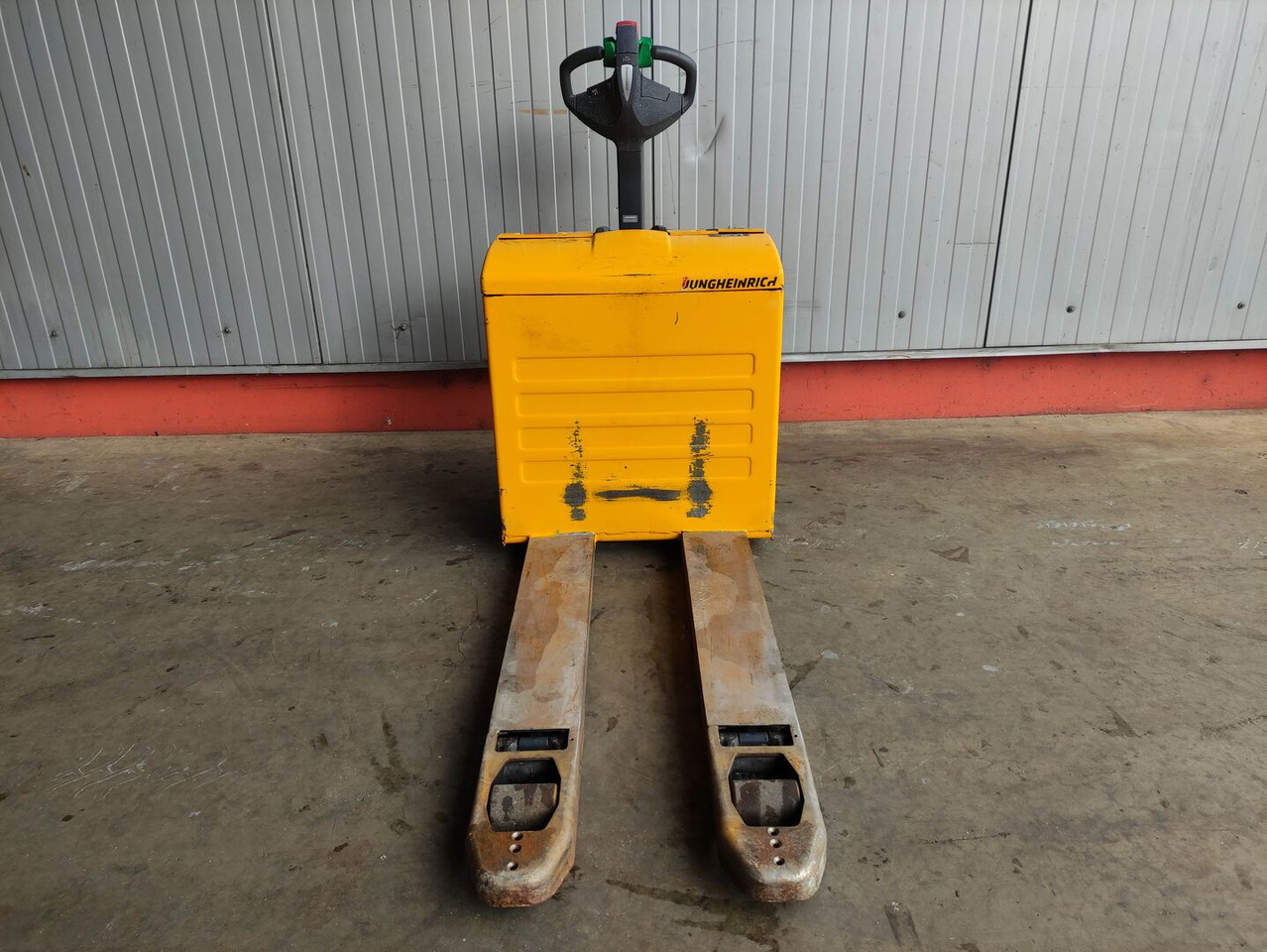 Jungheinrich EJE 120 - Paletový vozík: obrázok 3 Jungheinrich EJE 120 - Paletový vozík: obrázok 3