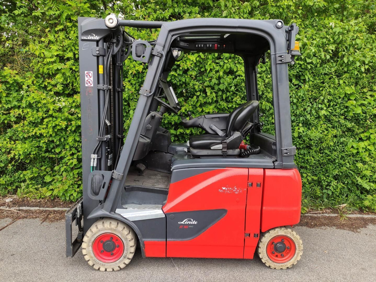 Linde E16PH-02-386-EVO - Elektrický vysokozdvižný vozík: obrázok 1 Linde E16PH-02-386-EVO - Elektrický vysokozdvižný vozík: obrázok 1