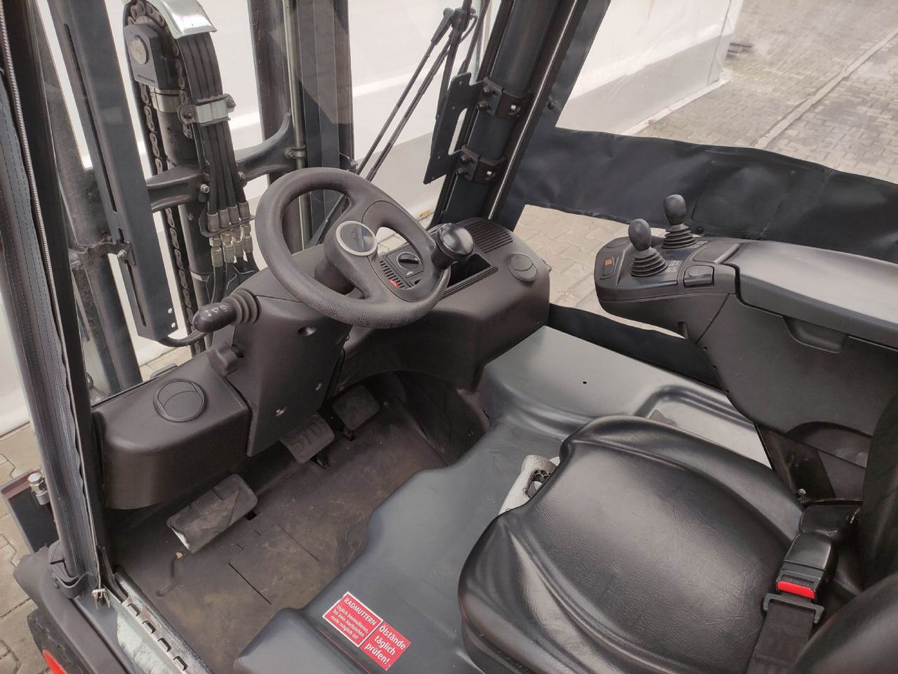 Linde E20PL-02-386 - Elektrický vysokozdvižný vozík: obrázok 5 Linde E20PL-02-386 - Elektrický vysokozdvižný vozík: obrázok 5