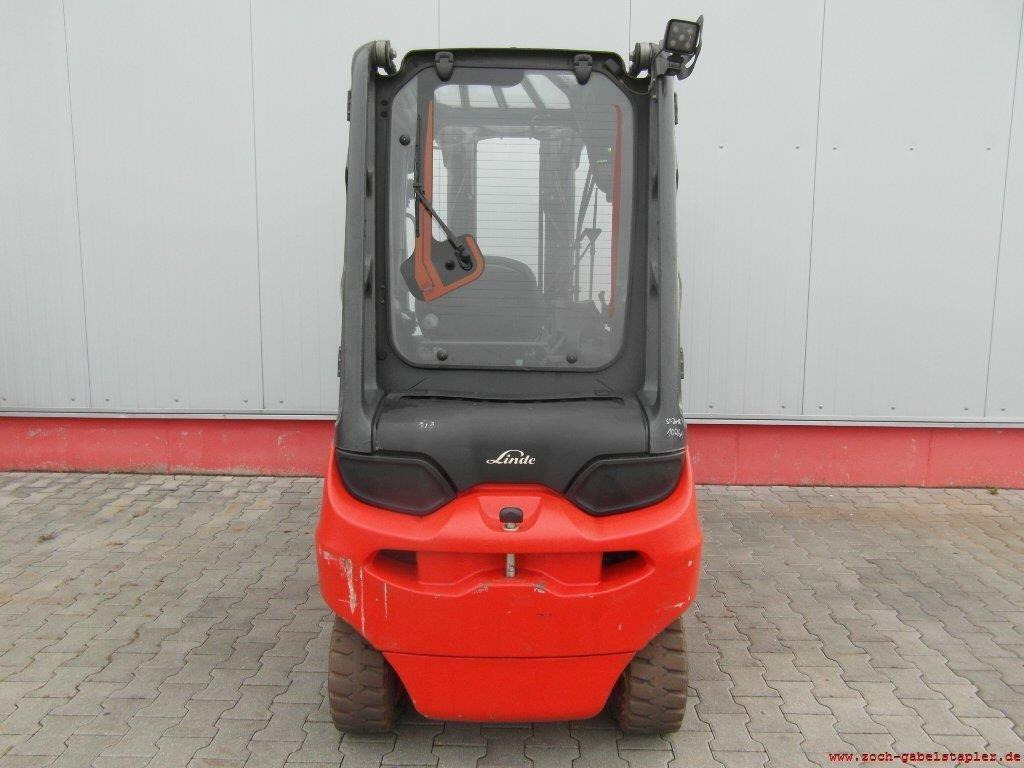 Linde E30-01-387 - Elektrický vysokozdvižný vozík: obrázok 4 Linde E30-01-387 - Elektrický vysokozdvižný vozík: obrázok 4