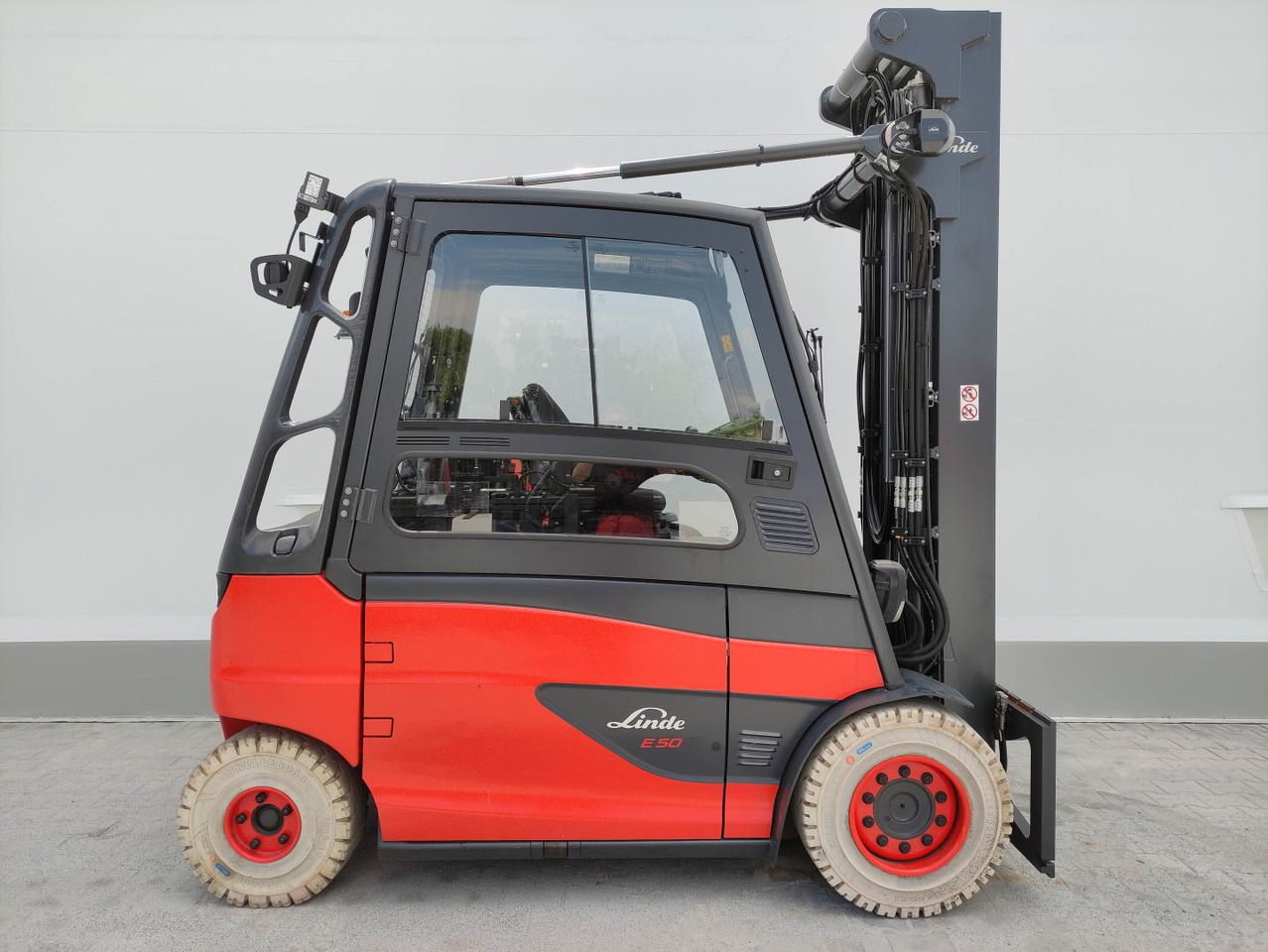 Linde E50HL-388 - Elektrický vysokozdvižný vozík: obrázok 2 Linde E50HL-388 - Elektrický vysokozdvižný vozík: obrázok 2