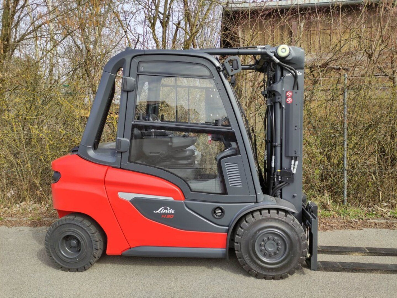 Linde H30D-01-1202 - Dieselový vysokozdvižný vozík: obrázok 3 Linde H30D-01-1202 - Dieselový vysokozdvižný vozík: obrázok 3