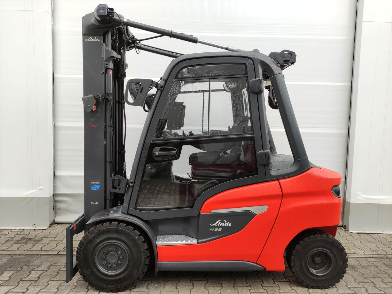Linde H35D-01-120 (LACK NEU) - Dieselový vysokozdvižný vozík: obrázok 1 Linde H35D-01-120 (LACK NEU) - Dieselový vysokozdvižný vozík: obrázok 1