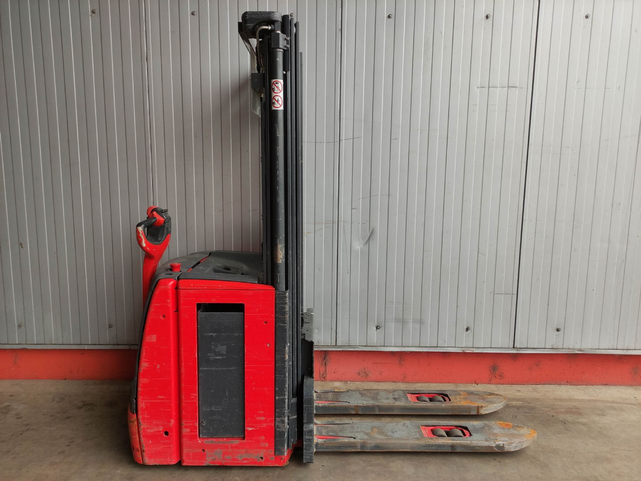 Linde L20-1173 - Stohovač: obrázok 2 Linde L20-1173 - Stohovač: obrázok 2