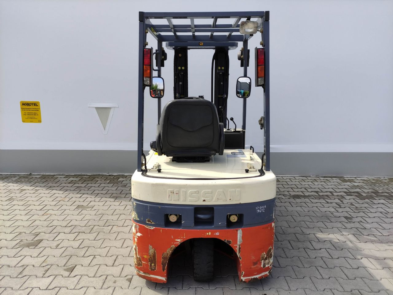 Nissan N01L18U - Elektrický vysokozdvižný vozík: obrázok 4 Nissan N01L18U - Elektrický vysokozdvižný vozík: obrázok 4