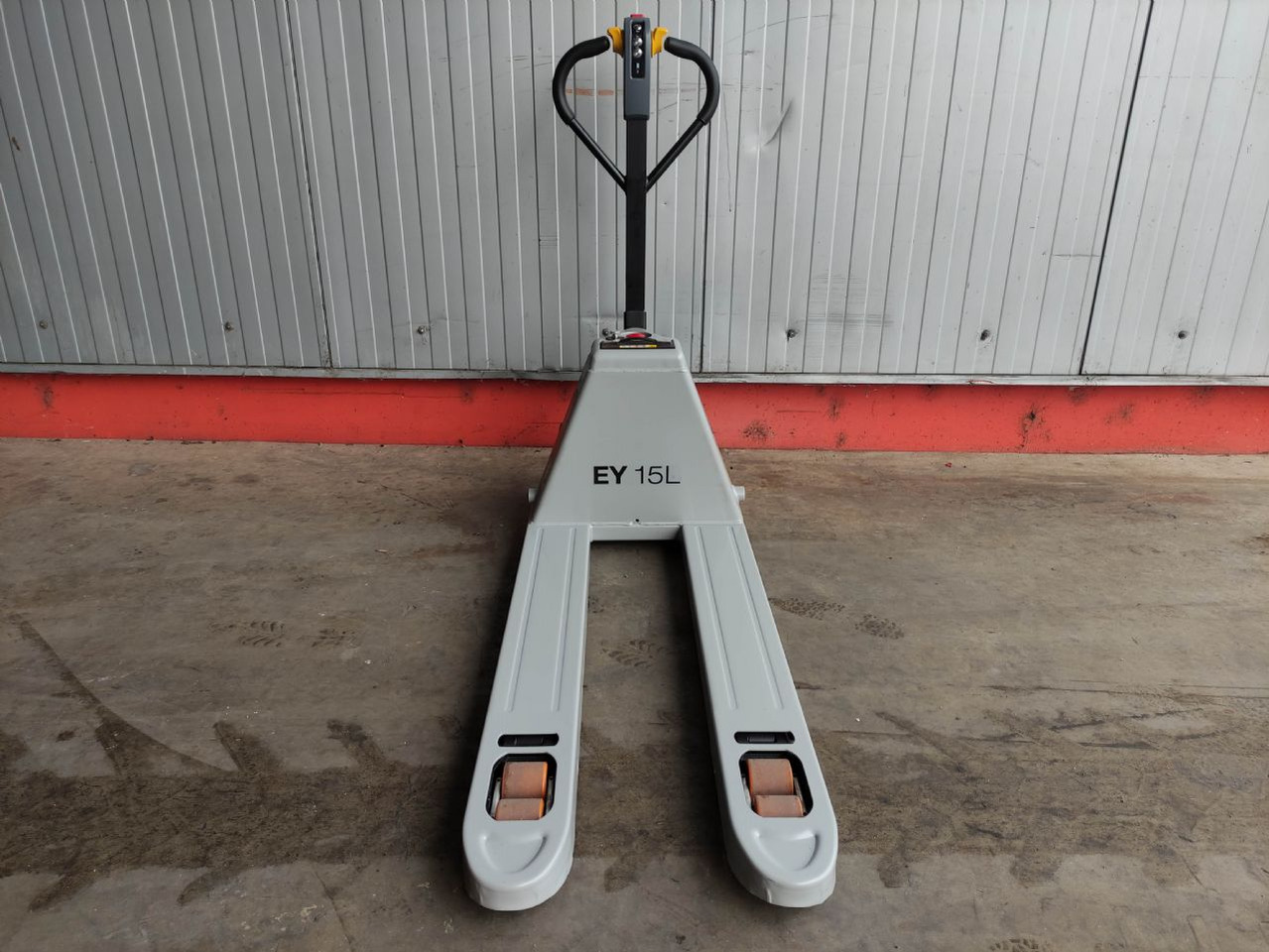 Pramac EY15L *NEU* - Paletový vozík: obrázok 3 Pramac EY15L *NEU* - Paletový vozík: obrázok 3