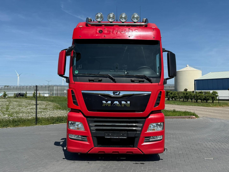 MAN 18.500 FULL AIR, ALCOA, TV, INVERTER, MICROWAVE, TOP. - Ťahač: obrázok 3 MAN 18.500 FULL AIR, ALCOA, TV, INVERTER, MICROWAVE, TOP. - Ťahač: obrázok 3