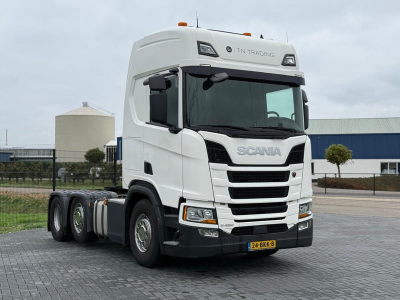 Scania R450 RETARDER, TWEE TANKS, GESTUURDE VOORLOPER, TOP! - Ťahač: obrázok 1 Scania R450 RETARDER, TWEE TANKS, GESTUURDE VOORLOPER, TOP! - Ťahač: obrázok 1