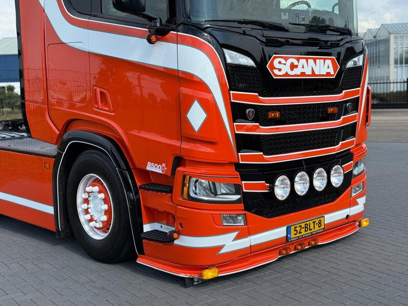 Scania R500 SHOWTRUCK, VOLLUCHT, PTO/HYDRAULIEK, RETARDER, 6X2/4. - Ťahač: obrázok 2 Scania R500 SHOWTRUCK, VOLLUCHT, PTO/HYDRAULIEK, RETARDER, 6X2/4. - Ťahač: obrázok 2