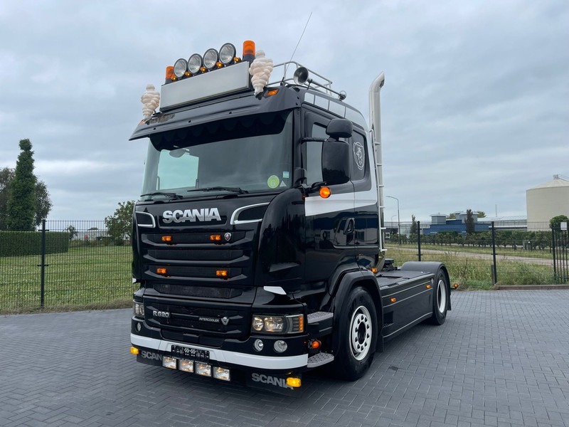 Scania R520 SHOW TRUCK, RETARDER, LEATHER SEATS, MANUEL! - Ťahač: obrázok 2 Scania R520 SHOW TRUCK, RETARDER, LEATHER SEATS, MANUEL! - Ťahač: obrázok 2