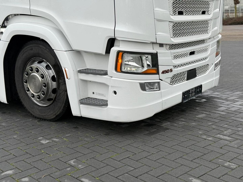 Scania S450 VOLLUCHT, SMART 2 TACHO, 2X TANK, RETARDER, VOL SPOILER, PARK COOL. - Ťahač: obrázok 3 Scania S450 VOLLUCHT, SMART 2 TACHO, 2X TANK, RETARDER, VOL SPOILER, PARK COOL. - Ťahač: obrázok 3