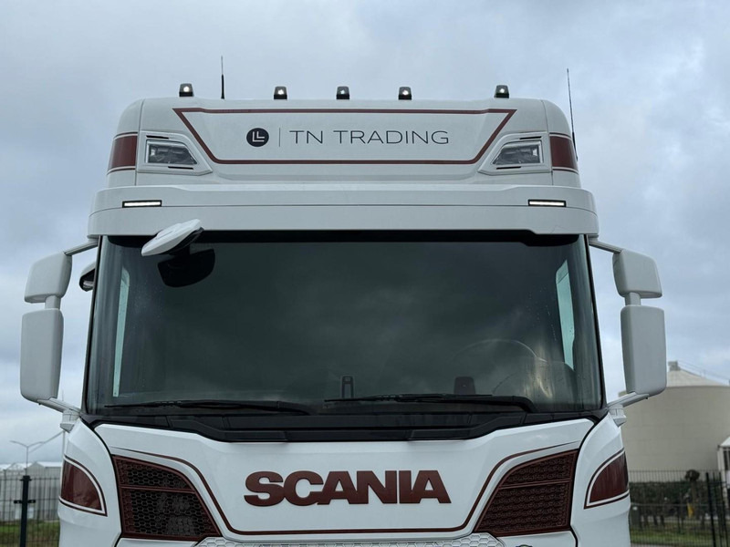 Scania S450 VOLLUCHT, SMART 2 TACHO, 2X TANK, RETARDER, VOL SPOILER, PARK COOL. - Ťahač: obrázok 5 Scania S450 VOLLUCHT, SMART 2 TACHO, 2X TANK, RETARDER, VOL SPOILER, PARK COOL. - Ťahač: obrázok 5