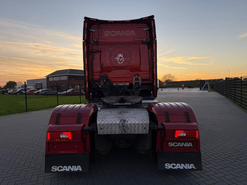 Ťahač Scania S580 V8 NGS VOLLUCHT, KING OF THE ROAD, HYDRAULIEK, LEER, ALCOA.: obrázok 9 Ťahač Scania S580 V8 NGS VOLLUCHT, KING OF THE ROAD, HYDRAULIEK, LEER, ALCOA.: obrázok 9