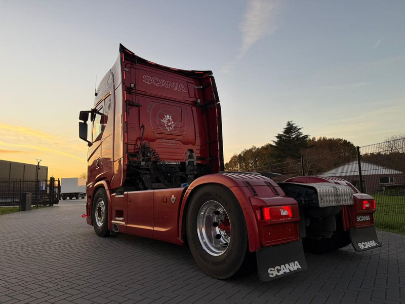 Ťahač Scania S580 V8 NGS VOLLUCHT, KING OF THE ROAD, HYDRAULIEK, LEER, ALCOA.: obrázok 8 Ťahač Scania S580 V8 NGS VOLLUCHT, KING OF THE ROAD, HYDRAULIEK, LEER, ALCOA.: obrázok 8