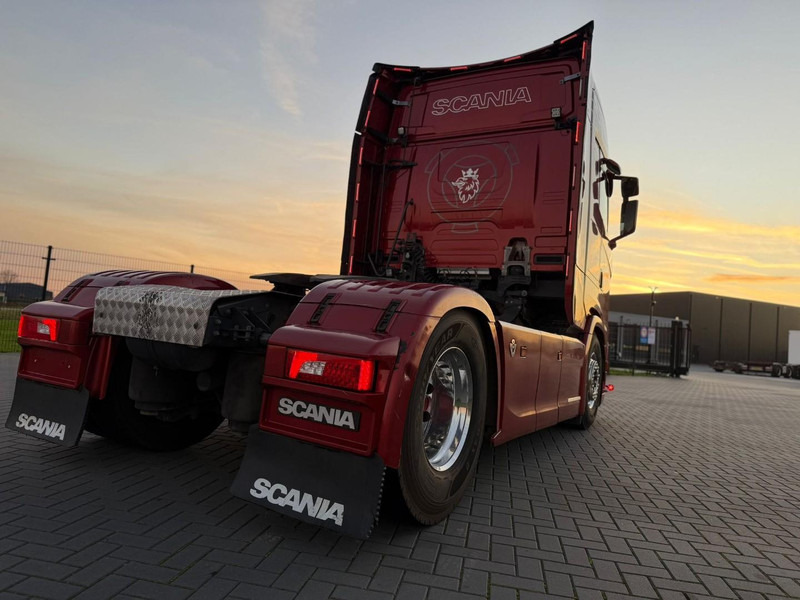 Ťahač Scania S580 V8 NGS VOLLUCHT, KING OF THE ROAD, HYDRAULIEK, LEER, ALCOA.: obrázok 10 Ťahač Scania S580 V8 NGS VOLLUCHT, KING OF THE ROAD, HYDRAULIEK, LEER, ALCOA.: obrázok 10