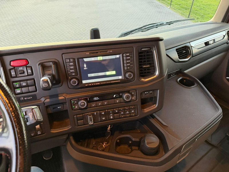 Ťahač Scania S580 V8 NGS VOLLUCHT, KING OF THE ROAD, HYDRAULIEK, LEER, ALCOA.: obrázok 18 Ťahač Scania S580 V8 NGS VOLLUCHT, KING OF THE ROAD, HYDRAULIEK, LEER, ALCOA.: obrázok 18