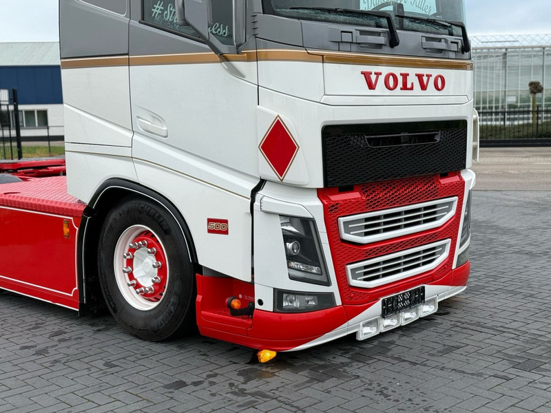 Volvo FH 13.500 SHOWTRUCK, VOLLUCHT, EURO 6, 6X2/4, PTO, SHOW INTERIEUR. - Ťahač: obrázok 3 Volvo FH 13.500 SHOWTRUCK, VOLLUCHT, EURO 6, 6X2/4, PTO, SHOW INTERIEUR. - Ťahač: obrázok 3
