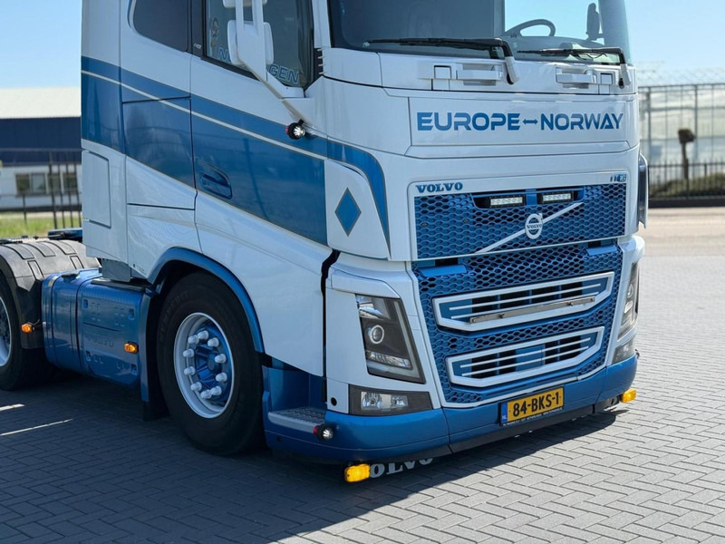 Volvo FH 16.750 FULL AIR, LEATHER, SHOW, TOP CONDITION, XL CABINE. - Ťahač: obrázok 5 Volvo FH 16.750 FULL AIR, LEATHER, SHOW, TOP CONDITION, XL CABINE. - Ťahač: obrázok 5