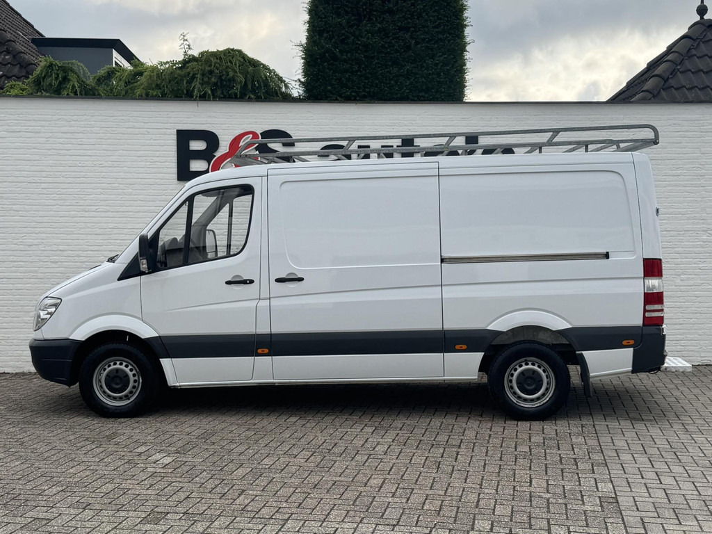 Mercedes-Benz Sprinter-213 2.2 CDI 366 DC 2x Schuifdeur Airco Imperiaal Treeplank Trekhaak 3 Zitplaatsen - Furgon: obrázok 5 Mercedes-Benz Sprinter-213 2.2 CDI 366 DC 2x Schuifdeur Airco Imperiaal Treeplank Trekhaak 3 Zitplaatsen - Furgon: obrázok 5