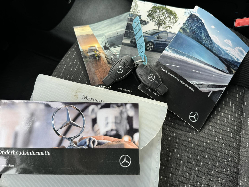 Mercedes-Benz Vito-110 Dubbele Cabine Facelift Comfort Leder stuurwiel Airco Radio+media - Dodávkа s dvojitou kabínou: obrázok 3 Mercedes-Benz Vito-110 Dubbele Cabine Facelift Comfort Leder stuurwiel Airco Radio+media - Dodávkа s dvojitou kabínou: obrázok 3